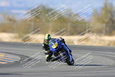 media/Jan-10-2025-CVMA Friday Practice (Fri) [[489e0da257]]/Group 4 and Trackday/Session 5 (Turn 7)/